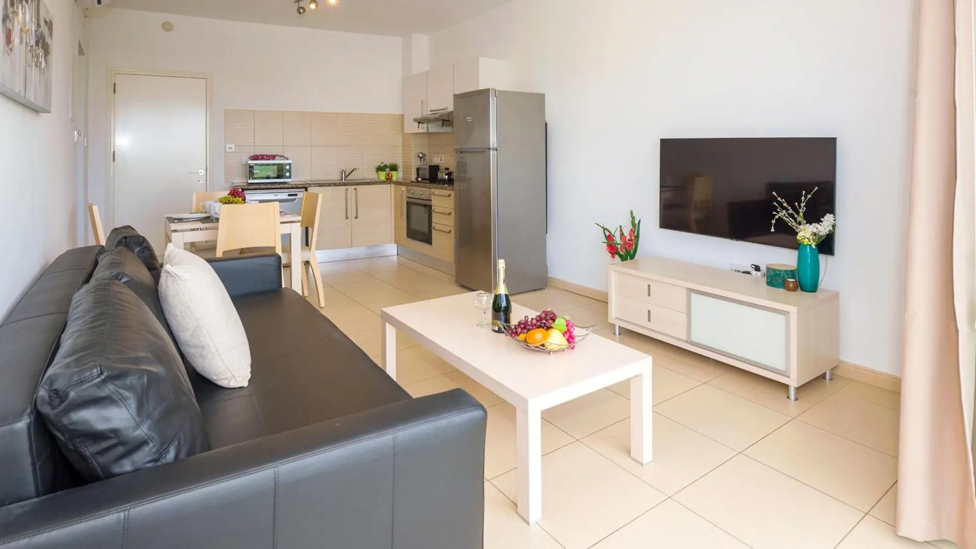 Austin - Coralli Beachfront Apartment Protaras Holiday home